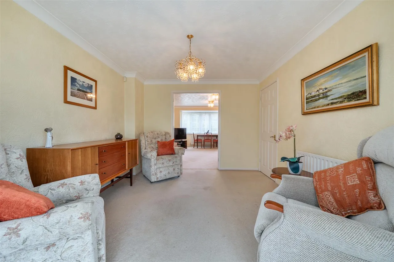 Corvette Avenue, Warsash, photo 6