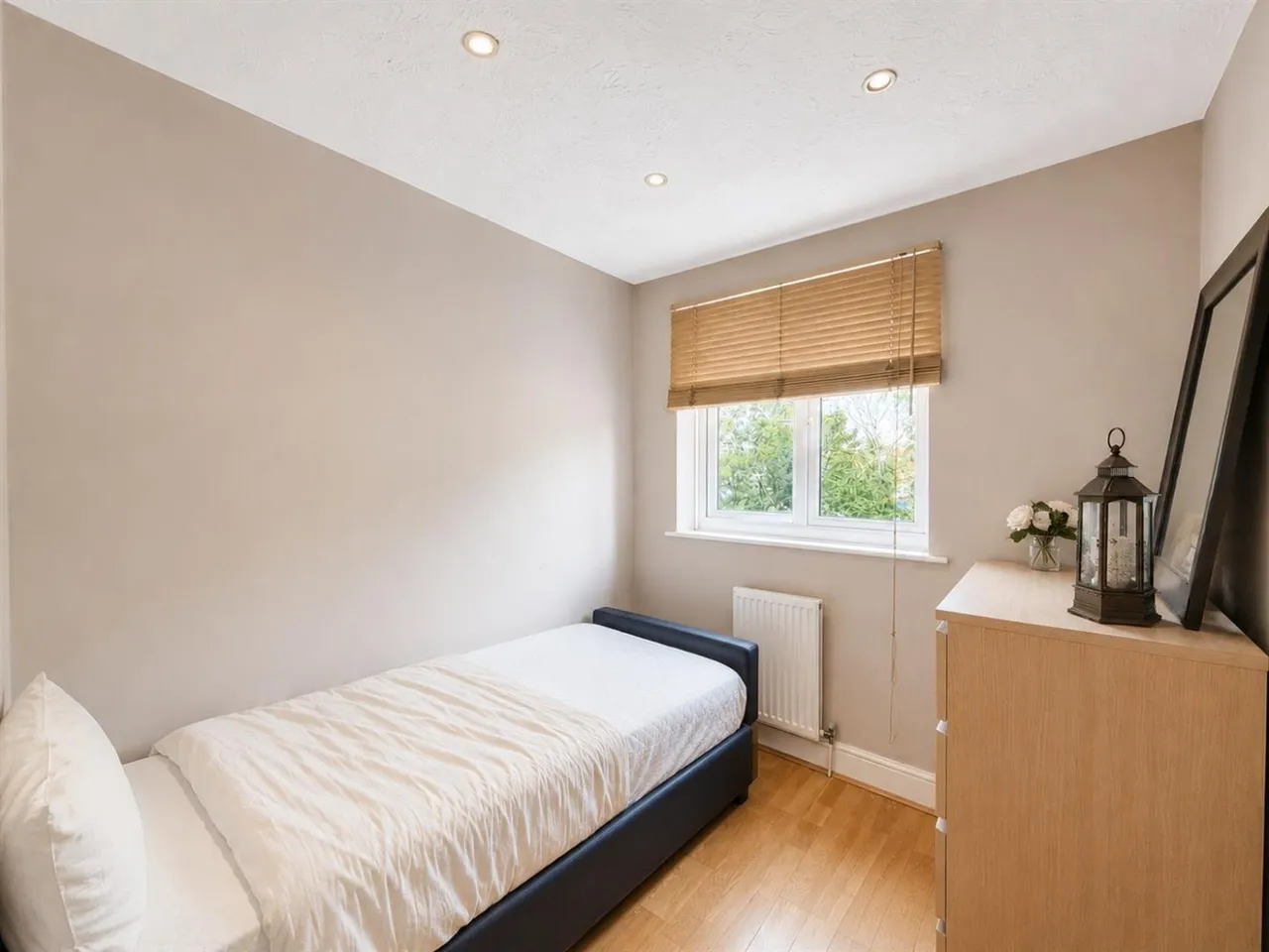End Terrace, Norwood Green, UB2, photo 11