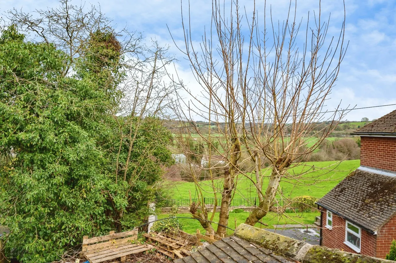 2 bed house for sale, Main Road, Ashbourne, DE6