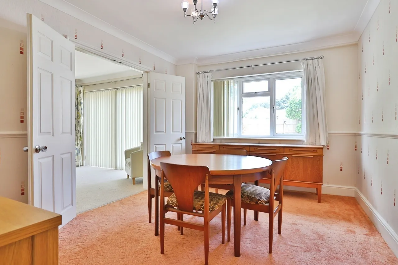 Fitzwilliam Close, Bearwood, BH11, photo 7