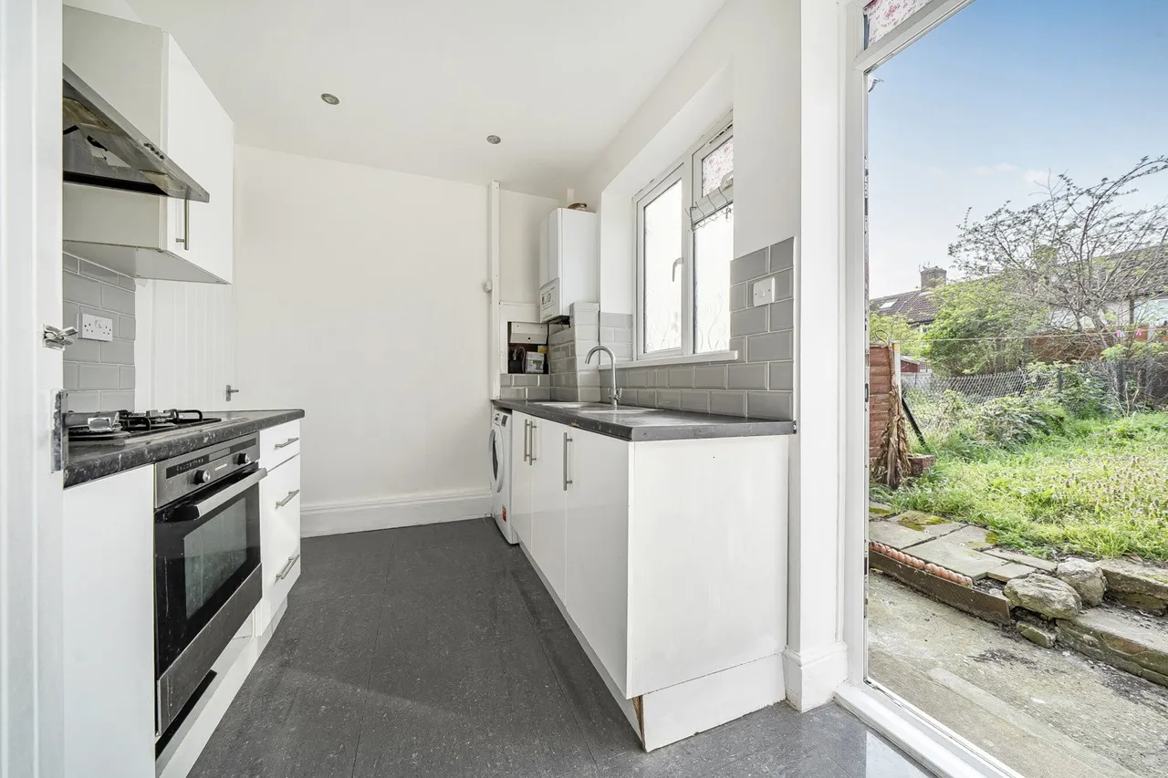 Valeswood Road, BR1, photo 12