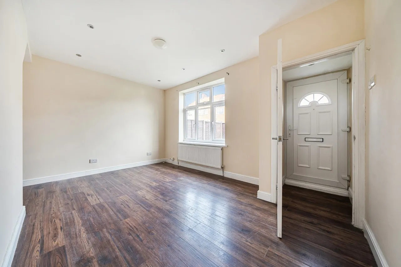 Valeswood Road, BR1, photo 2