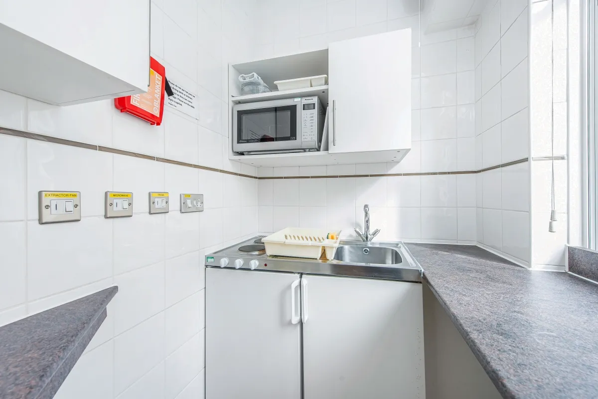 Upper Woburn Place, London, WC1H, photo 5