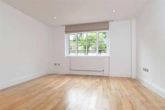 St. James Close, St Johns Wood, NW8, photo 4