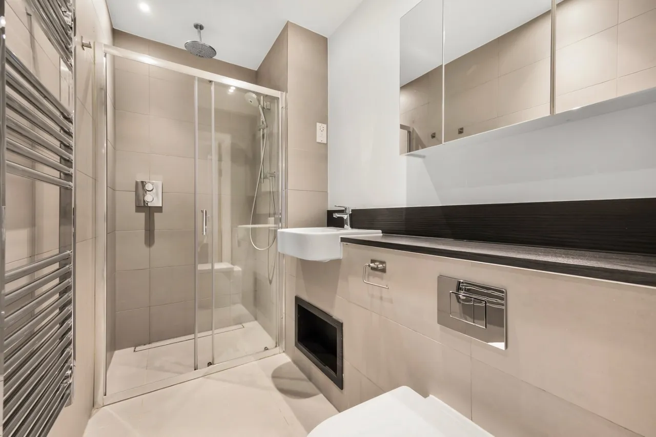 Rochester Place, London, NW1, photo 13