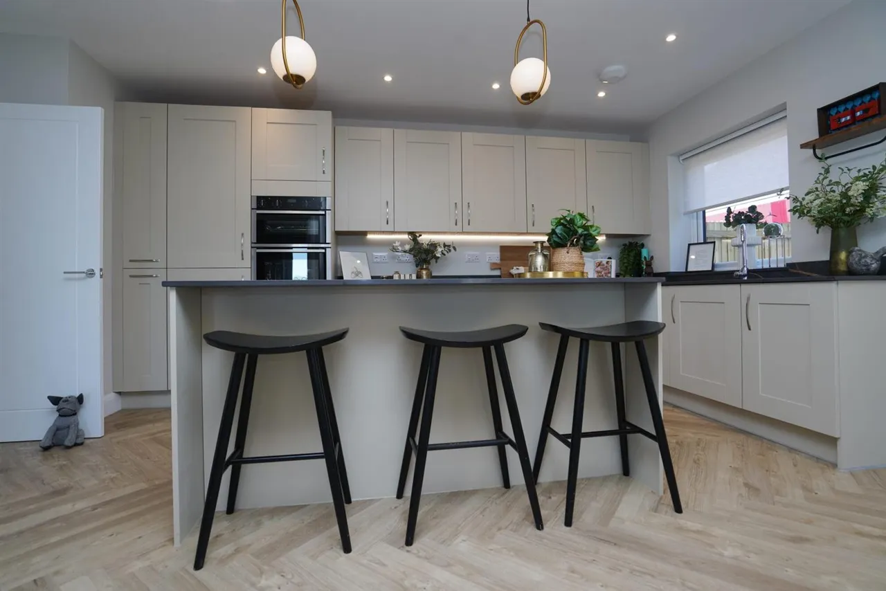 Frome Road, Trowbridge, BA14, photo 9