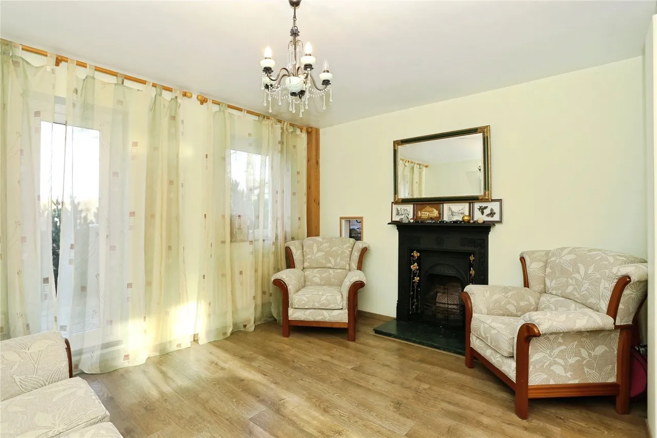 Whitebeam Avenue, Bromley, BR2, photo 3