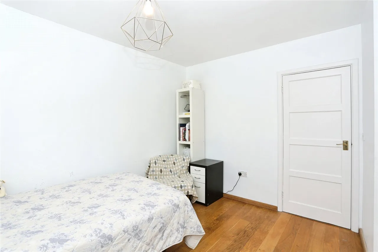 Whitebeam Avenue, Bromley, BR2, photo 12