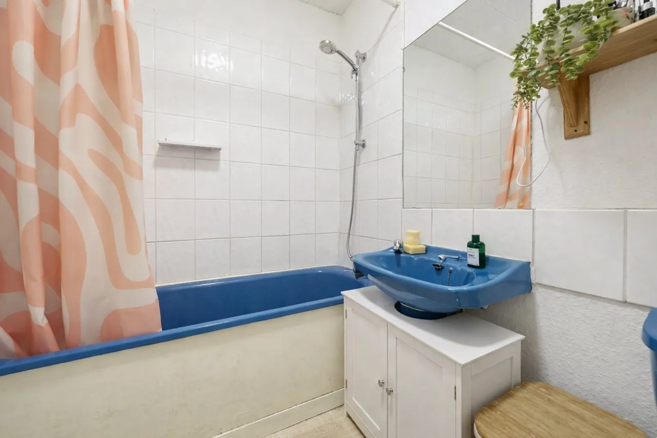 Lansdown Crescent, Cheltenham, GL50 2LF, photo 6