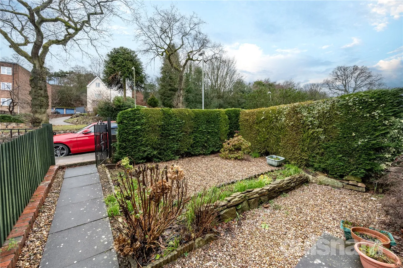 Leach Green Lane, Rednal, Birmingham, West Midlands, B45 8EB, photo 15