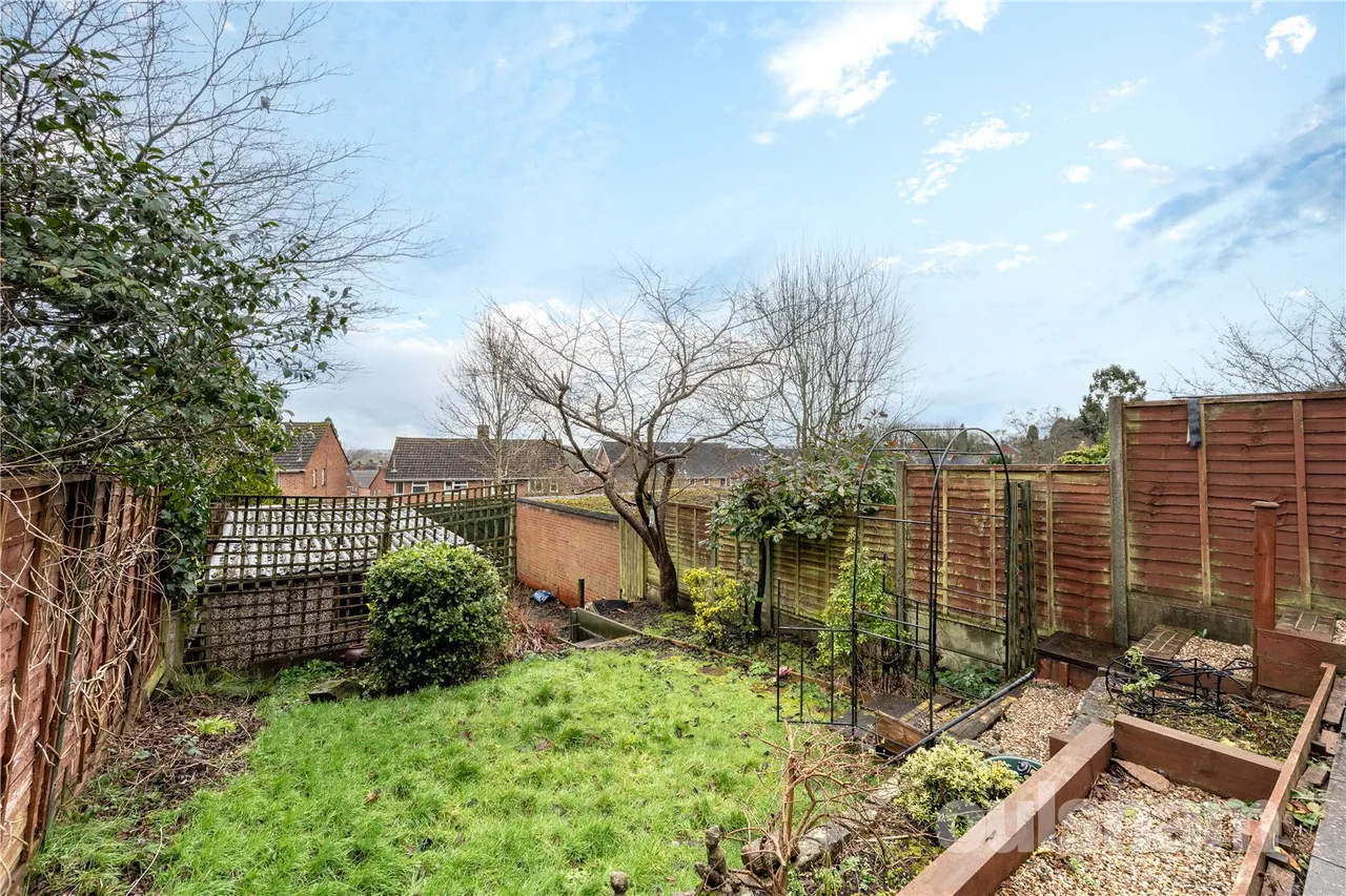 Leach Green Lane, Rednal, Birmingham, West Midlands, B45 8EB, photo 4