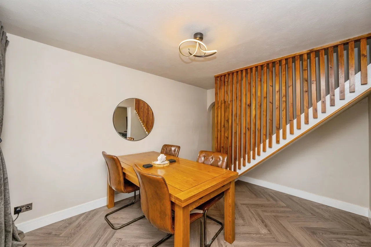 Highgrove Close, Stretton, DE13, photo 6