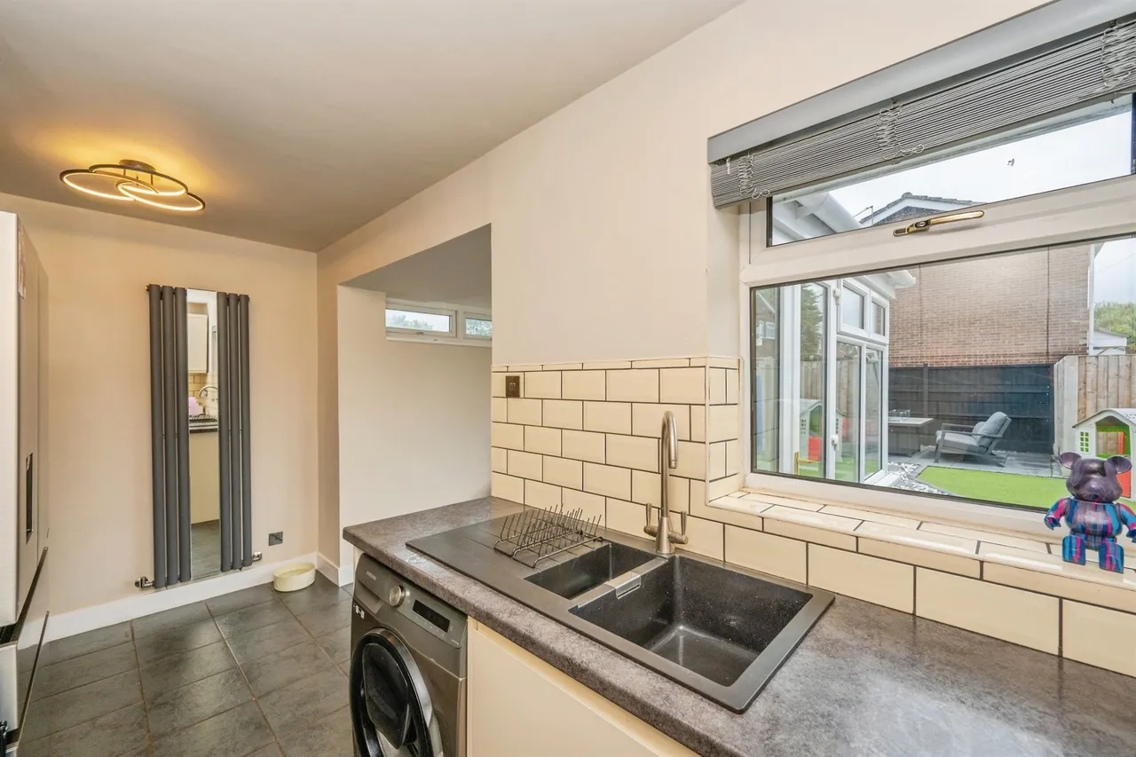 Highgrove Close, Stretton, DE13, photo 15