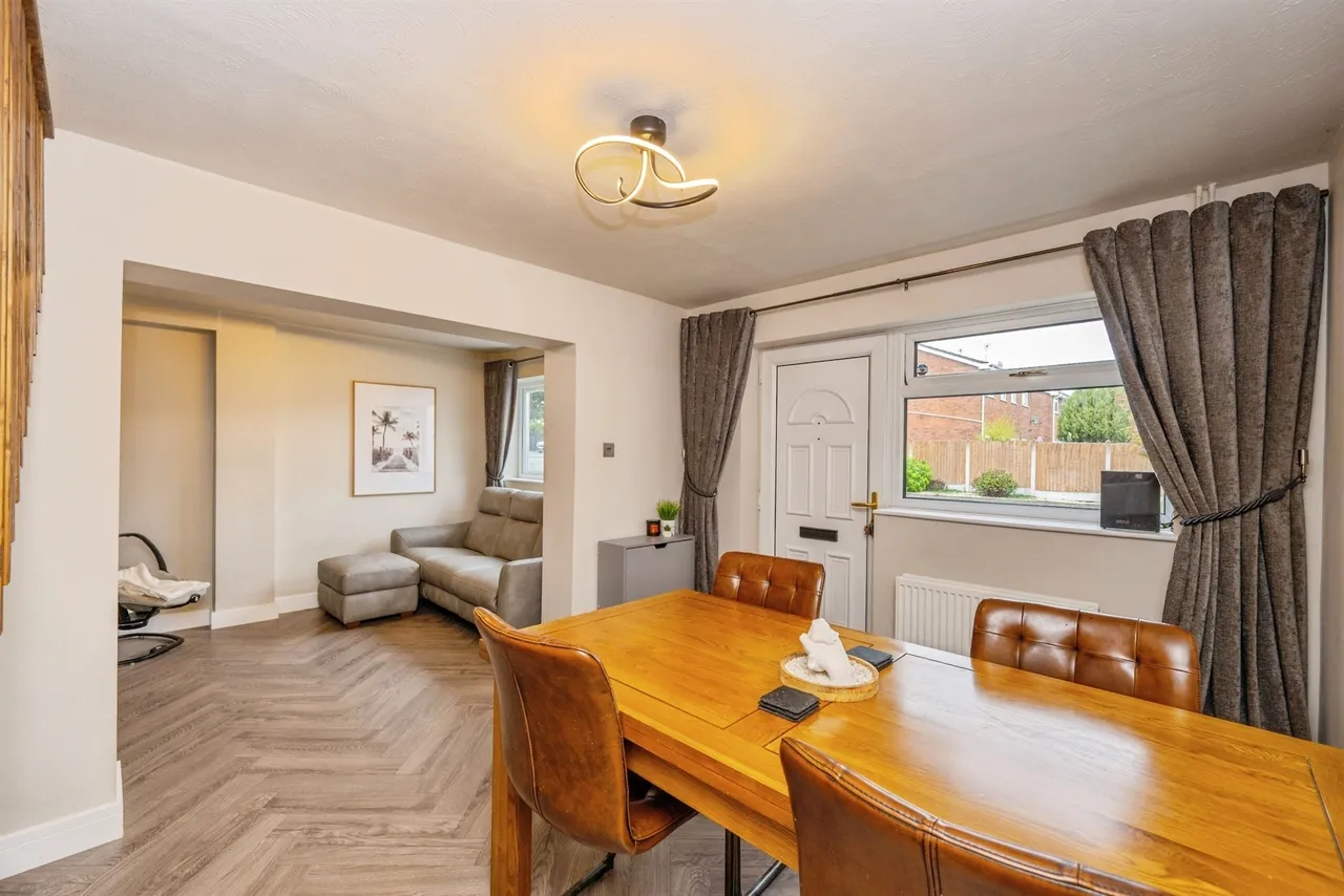 Highgrove Close, Stretton, DE13, photo 7