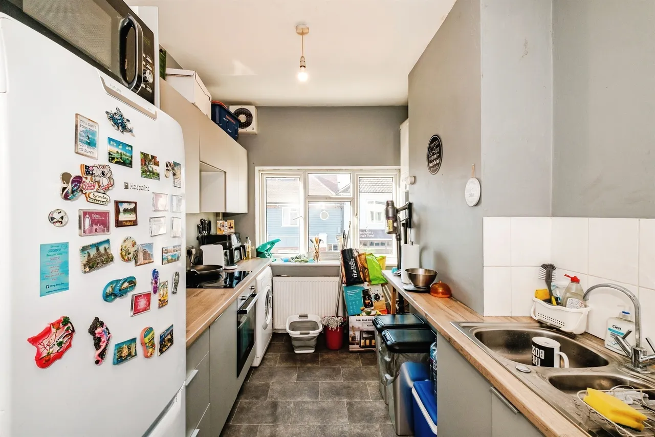 South Street, Lancing, BN15, photo 10