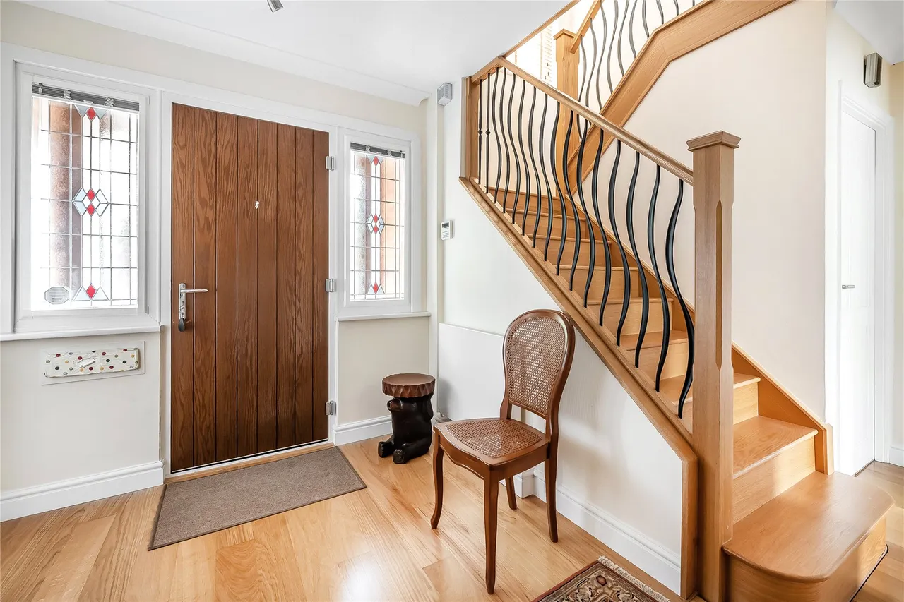 Gateways, Guildford, GU1, photo 9