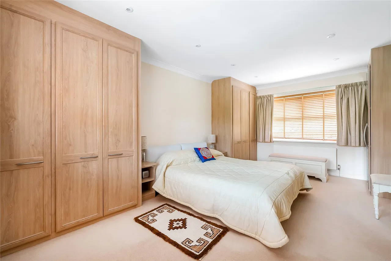 Gateways, Guildford, GU1, photo 20