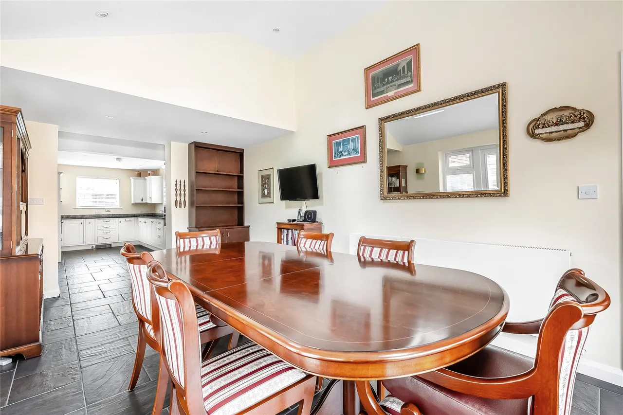Gateways, Guildford, GU1, photo 19