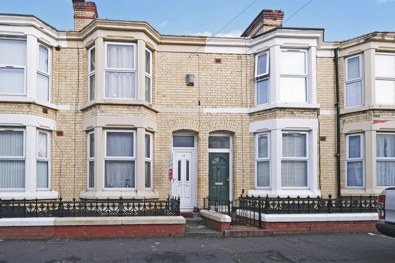 3 bed house for sale — Leopold Road, Kensington, Liverpool