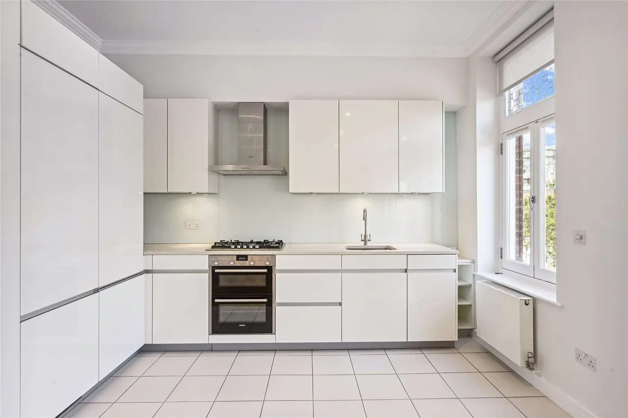 Brompton Road, London, SW3 2EJ, photo 2