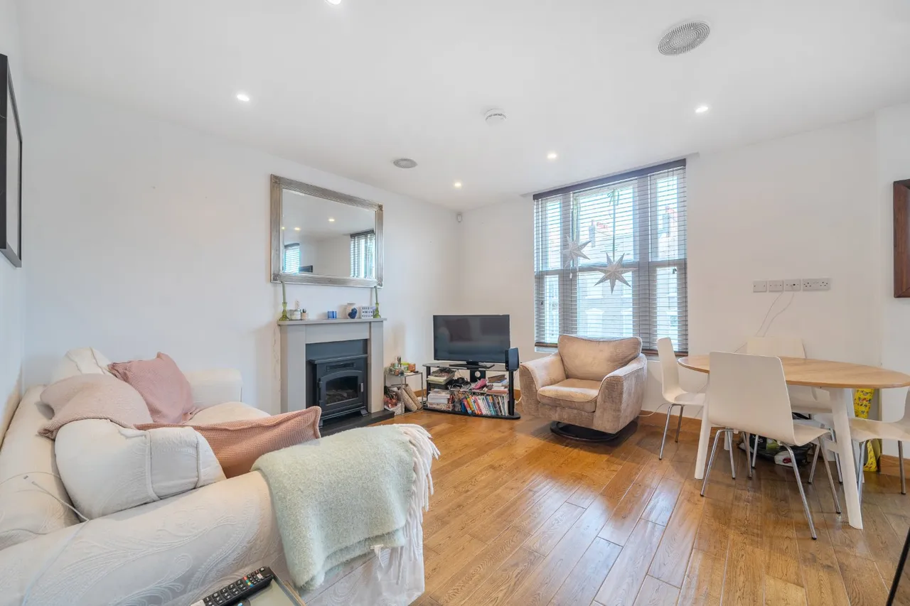 Ashley Road, London, N19, photo 2