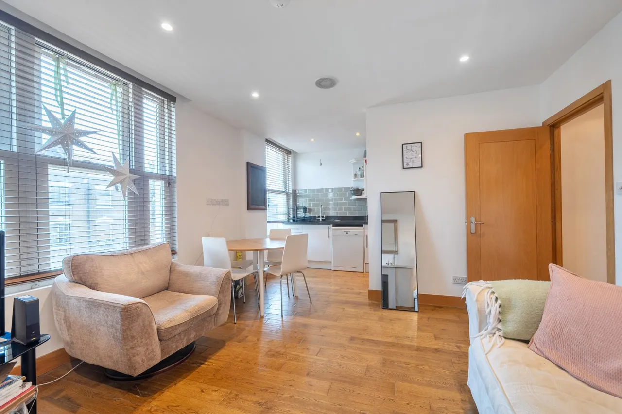 Ashley Road, London, N19, photo 5