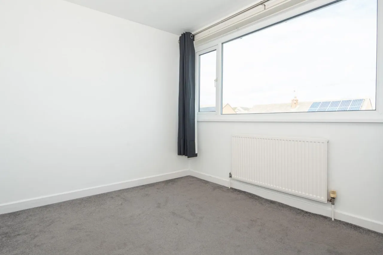 Kent Crescent, Pudsey, photo 9