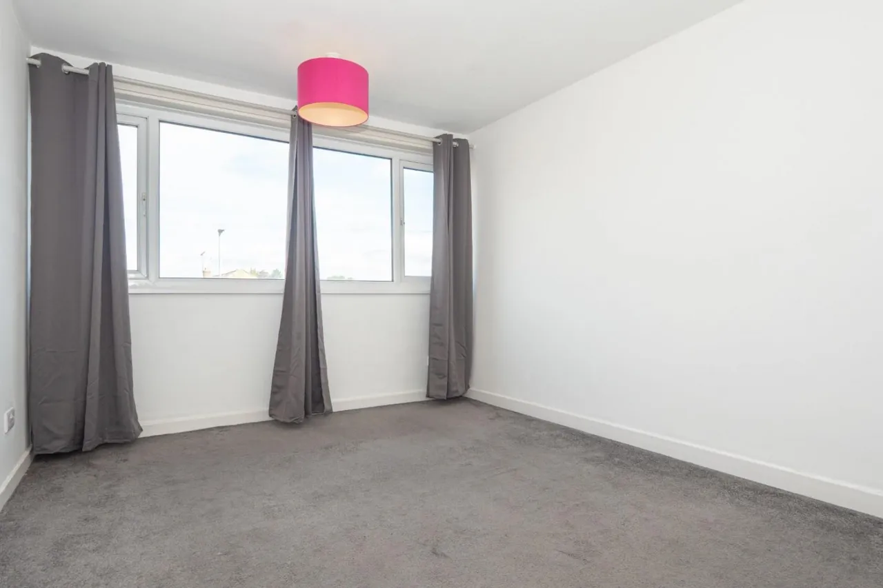 Kent Crescent, Pudsey, photo 11