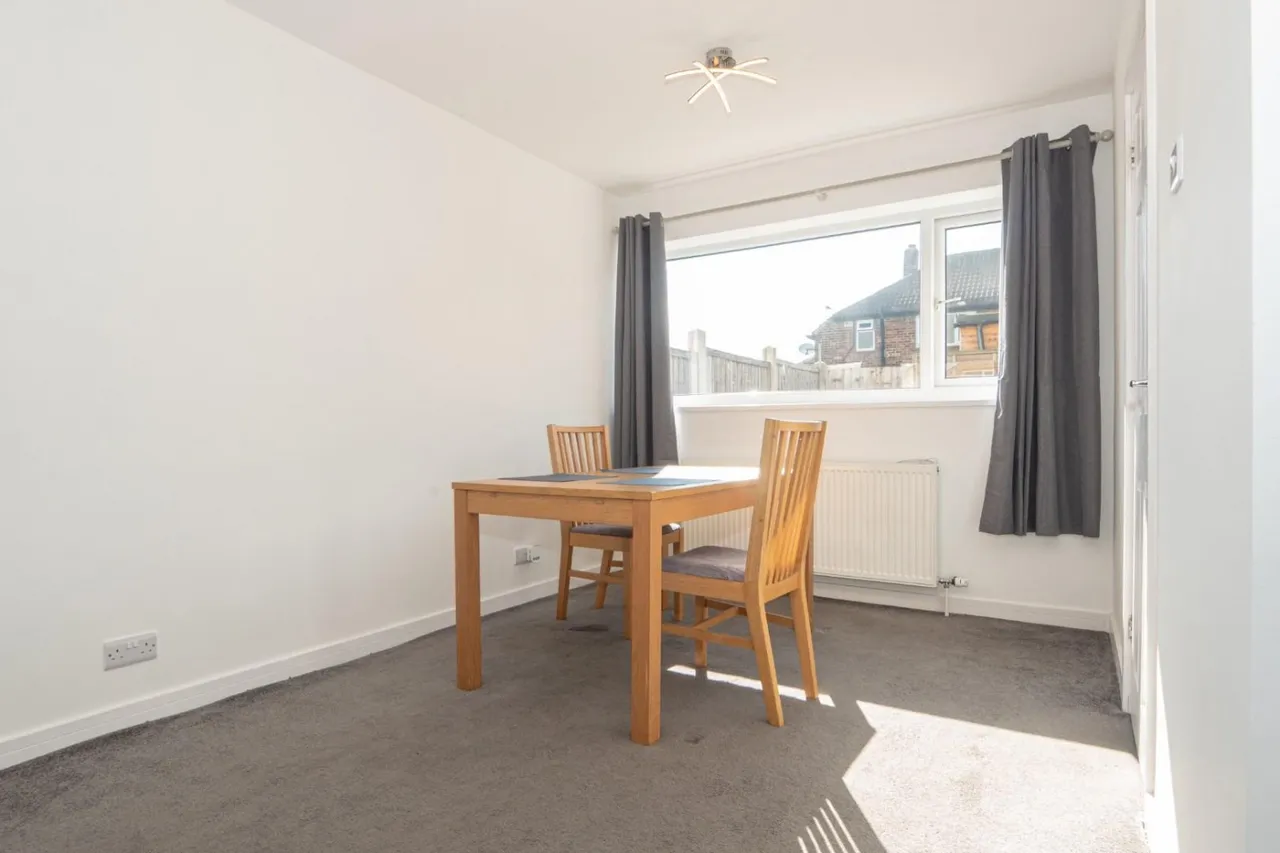 Kent Crescent, Pudsey, photo 5