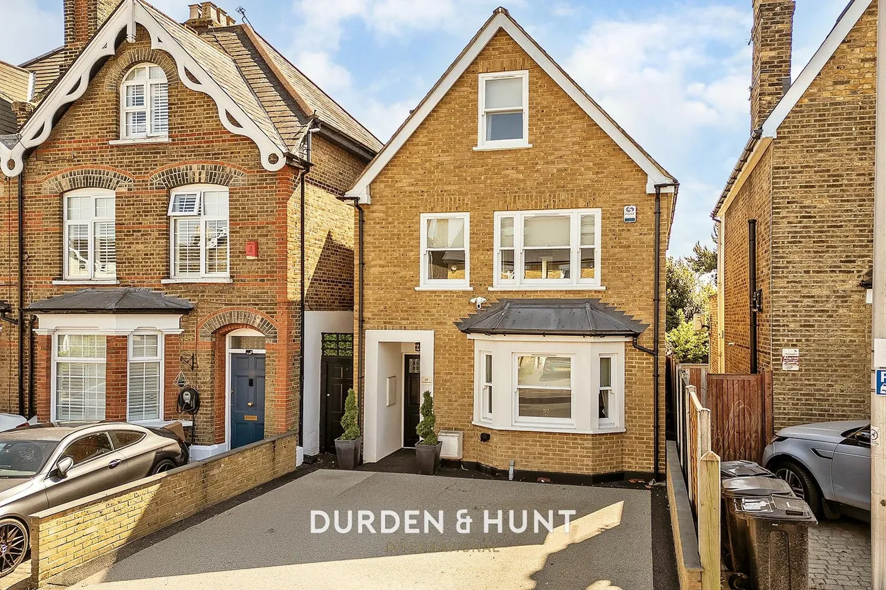 Chelmsford Road, South Woodford, E18, photo 32