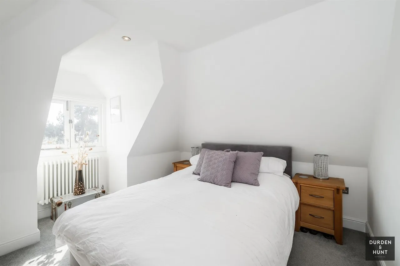 Chelmsford Road, South Woodford, E18, photo 16