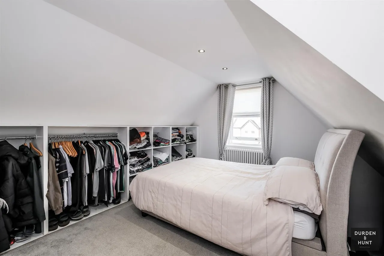 Chelmsford Road, South Woodford, E18, photo 21