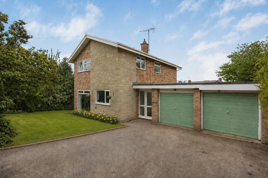 4 bed house for sale, Townsend Park, Luston