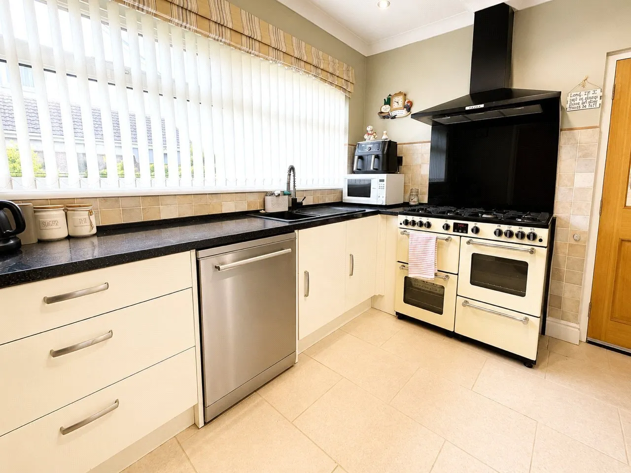 Steynton Road, Milford Haven, SA73, photo 10