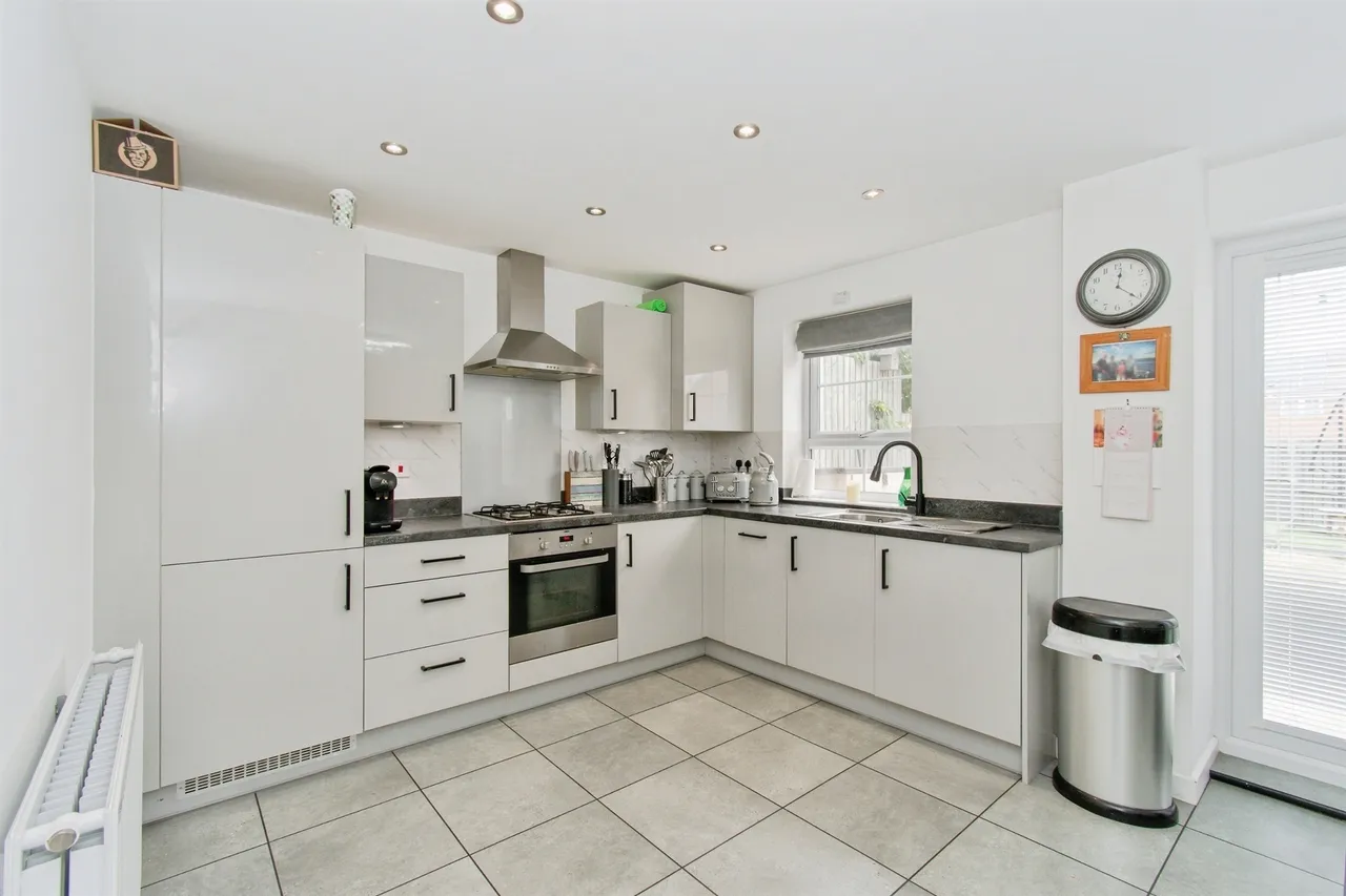 Ramsden Crescent, Pontefract, photo 3