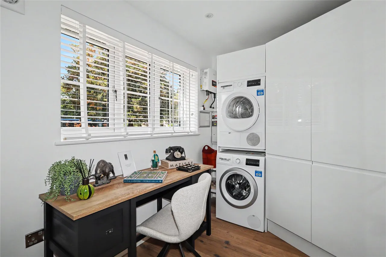 Tilia Copse, Woking, GU22, photo 5
