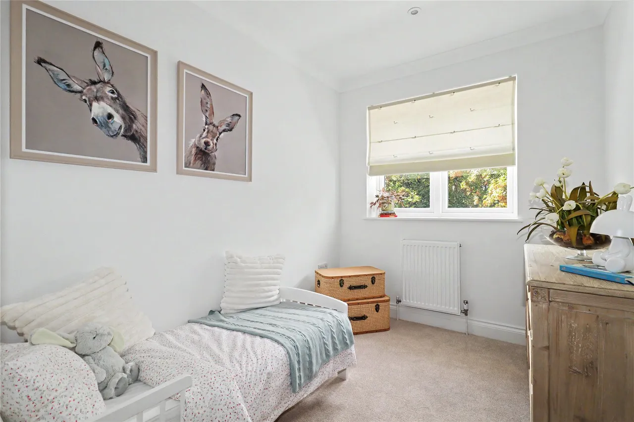 Tilia Copse, Woking, GU22, photo 9