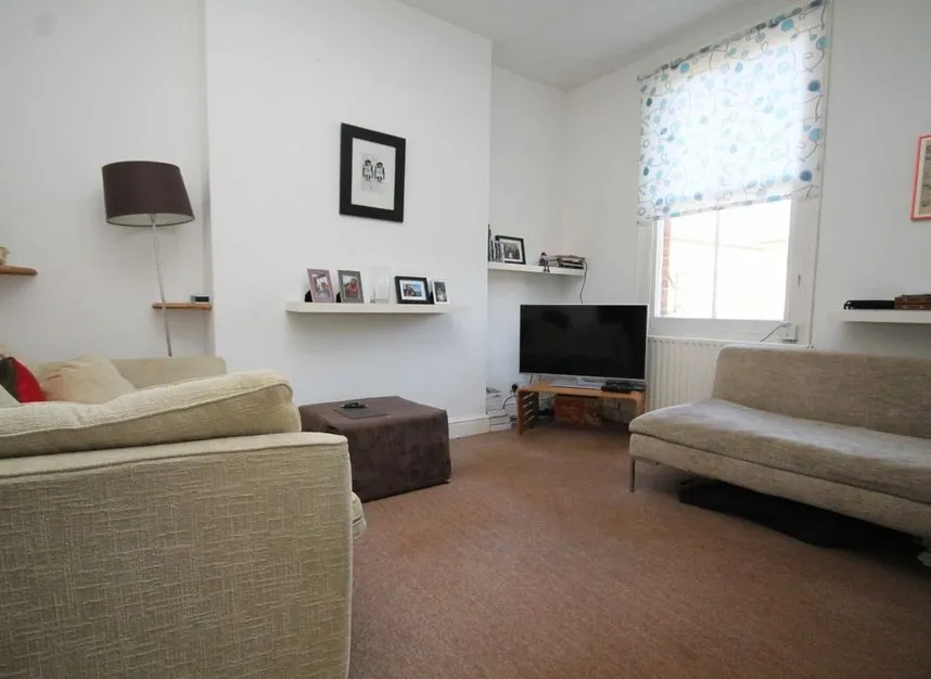 St. Andrews Road, Surbiton, KT6, photo 2