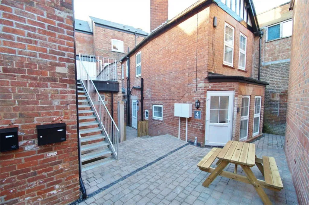Church Court, Little Church Street, Rugby, Warwickshire, CV21 3AW, photo 7