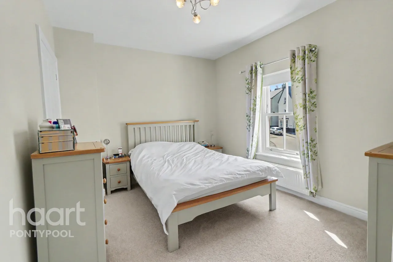Sycamore Road, Pontypool, NP4, photo 14