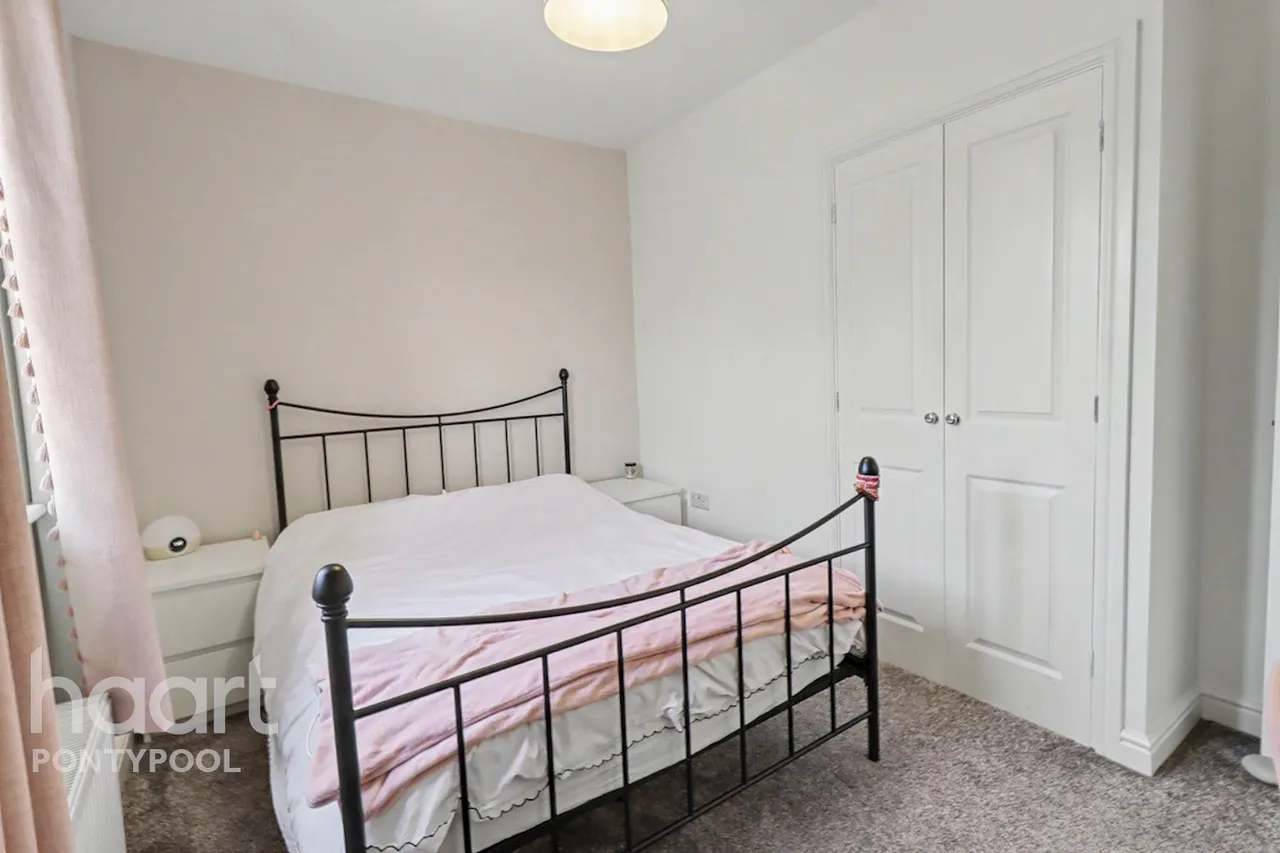 Sycamore Road, Pontypool, NP4, photo 13