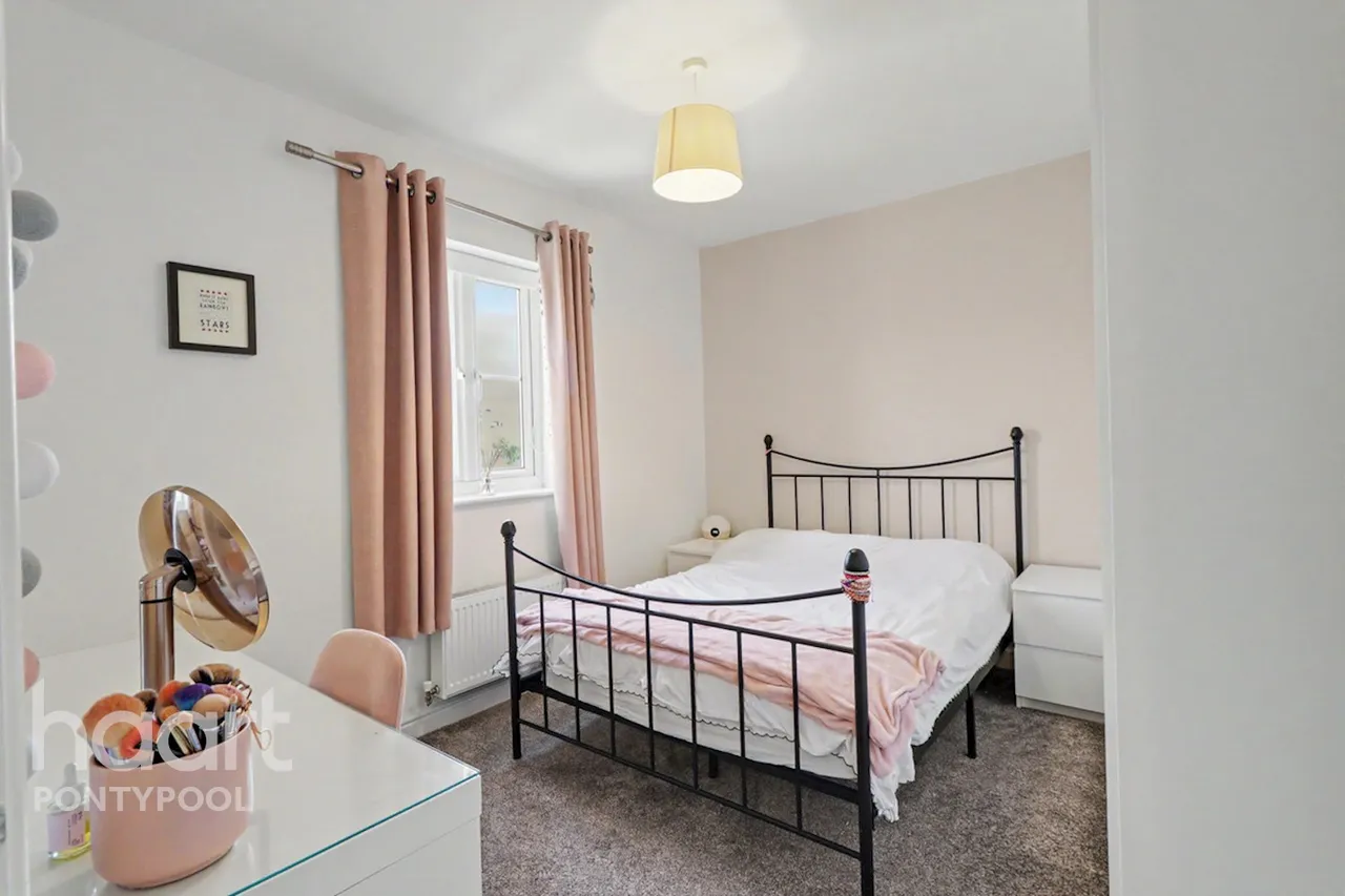 Sycamore Road, Pontypool, NP4, photo 12