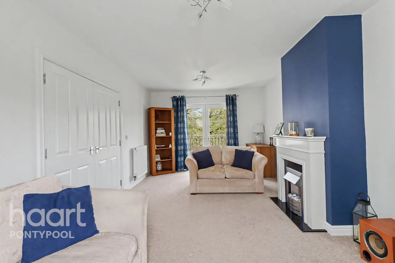 Sycamore Road, Pontypool, NP4, photo 4