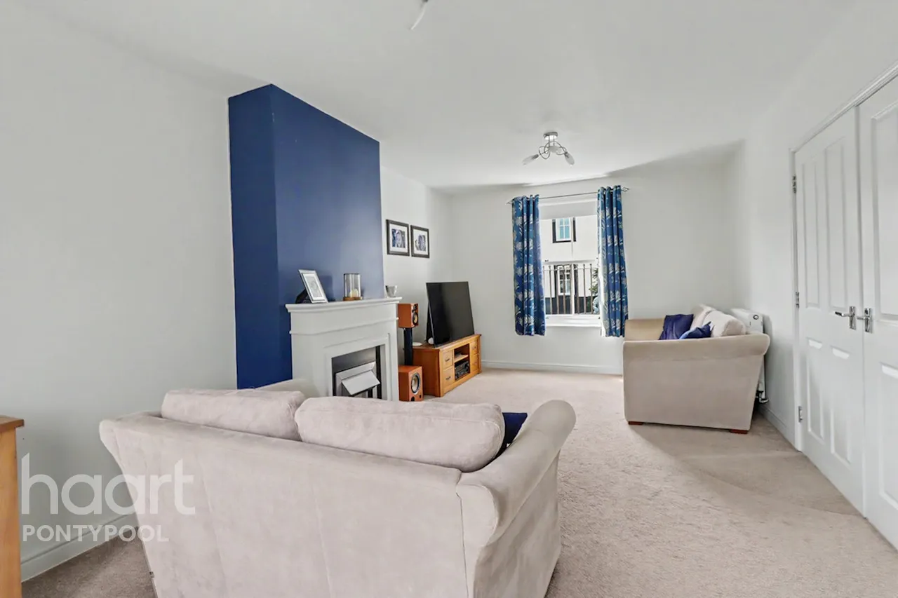 Sycamore Road, Pontypool, NP4, photo 7