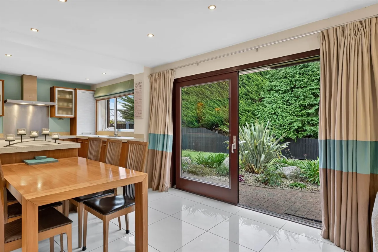 Gowan Heights, Dunmurry, BT17, photo 18