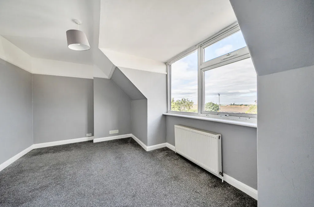 Stonecot Hill, Sutton SM3 9HJ, photo 12