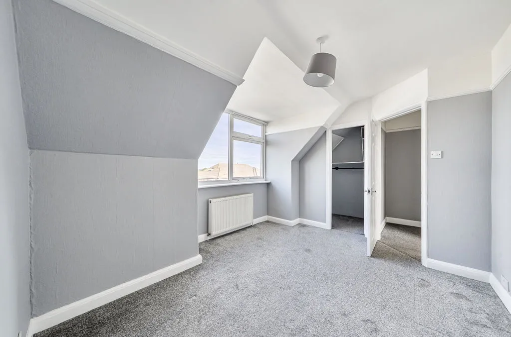 Stonecot Hill, Sutton SM3 9HJ, photo 11