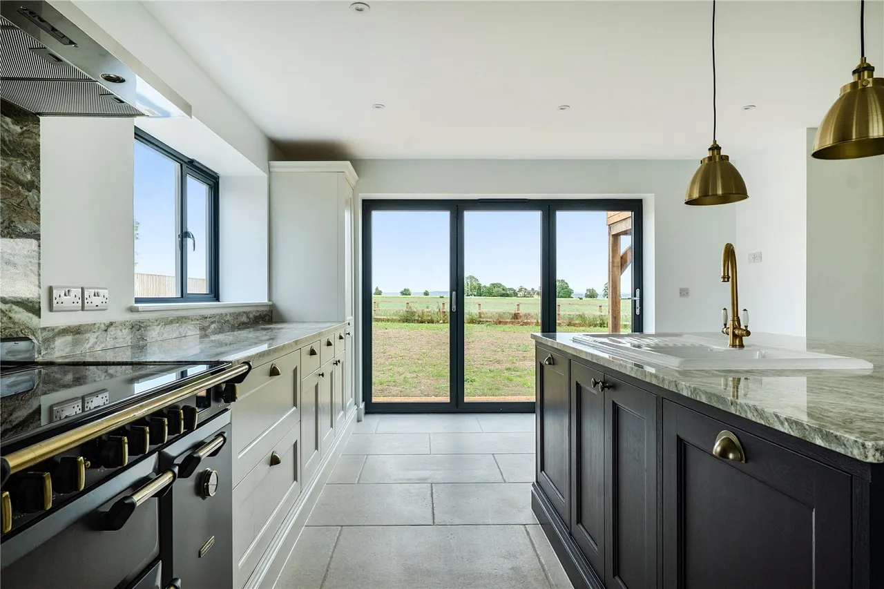 Southbrook Lane, Steeple Ashton, Trowbridge, Wiltshire, BA14 6HW, photo 10