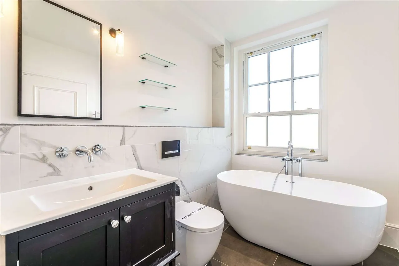 Winkfield Park, Winkfield Row, Berkshire, RG42 6NA, photo 8