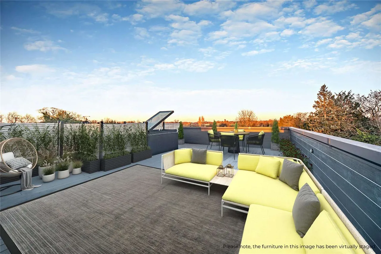 Winkfield Park, Winkfield Row, Berkshire, RG42 6NA, photo 11